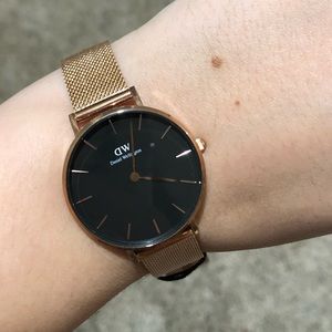 Daniel Wellington Classic Petite Watch, 32mm